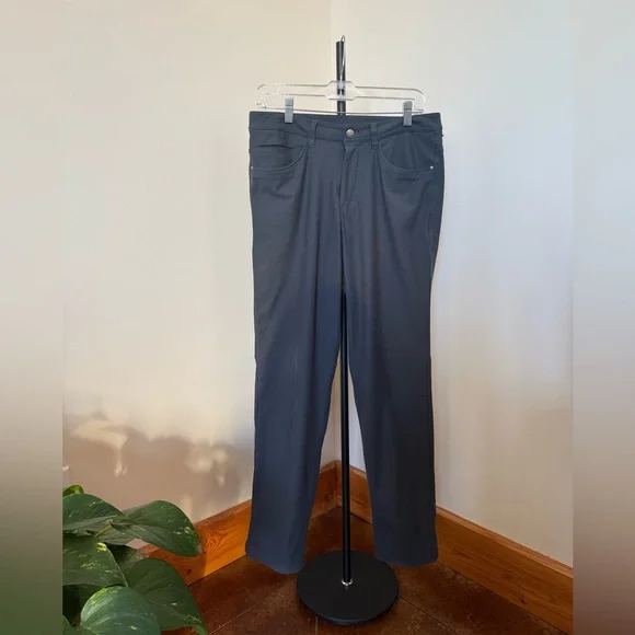 Men’s Lululemon ABC Classic Fit Pant Dark Grey 30” Waist - Picture 2 of 13